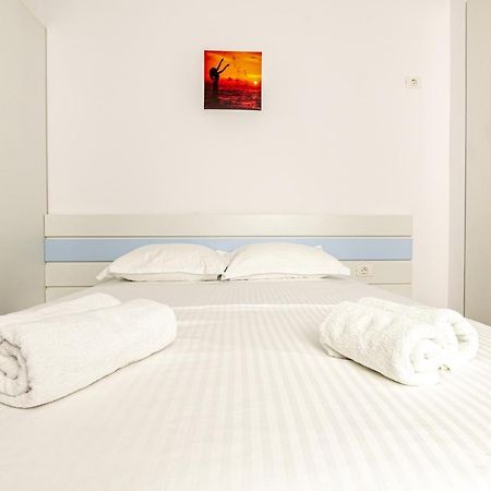 Danilo Apartments Mamaia Nord Нэводари Экстерьер фото