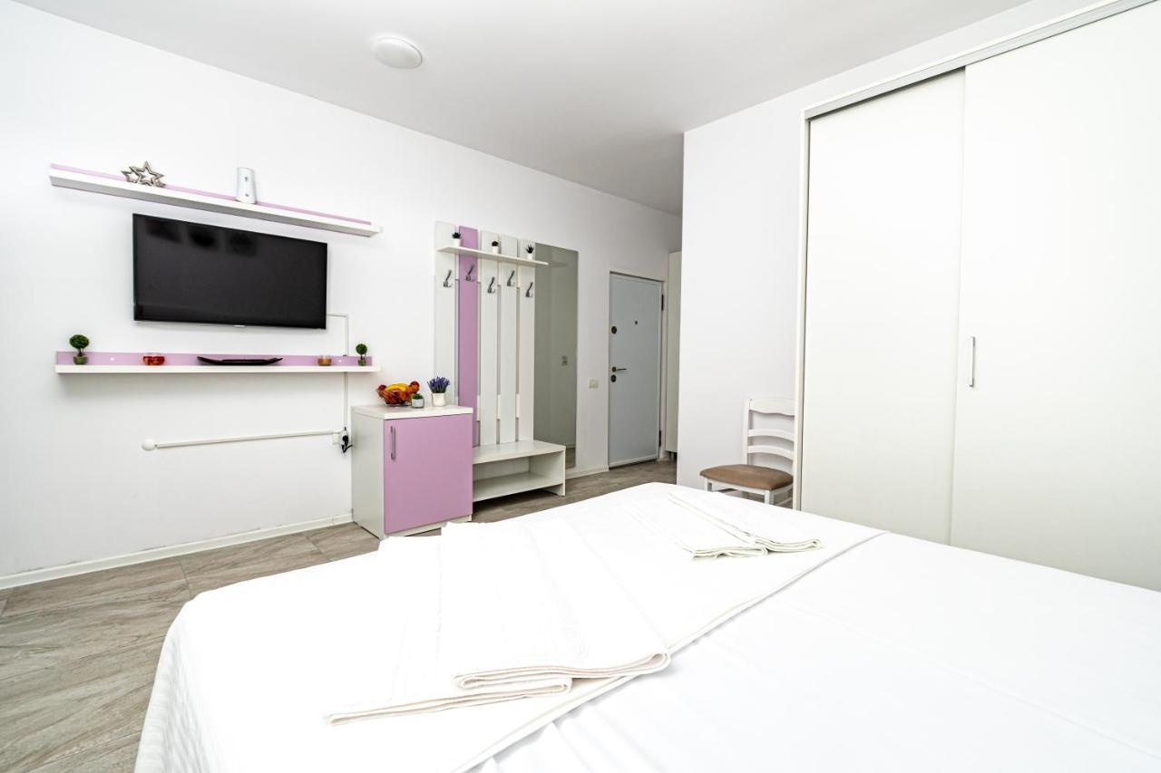 Danilo Apartments Mamaia Nord Нэводари Экстерьер фото